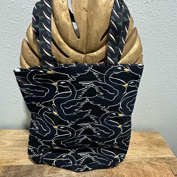 Tory Burch Printed Canvas Tote 84587 Curly Ribbon EUC - Picture 2 of 5